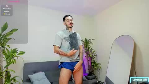 Snapshot of salvatore_costa chatting on September 21, 6:35 am Salvatore online show from September 21, 6:35 am
