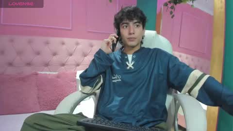 salvatore  online show from January 10, 8:37 pm