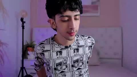 Snapshot of salvatore_monterey chatting on October 6, 9:08 pm salvatore online show from October 6, 9:08 pm