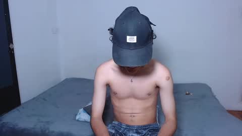 sam__cute online show from October 28, 6:49 am