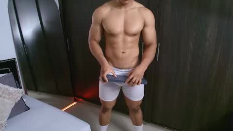 sam_rouge online show from September 17, 5:58 pm