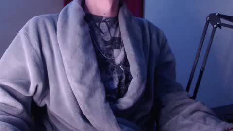 Snapshot of sam_skywalker chatting on September 18, 5:26 pm sam_skywalker online show from September 18, 5:26 pm