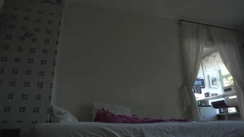 Sam online show from January 17, 8:13 am