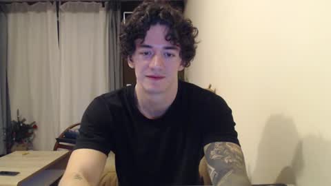 Snapshot of sam_winchest chatting on January 22, 12:48 am Sam online show from January 22, 12:48 am