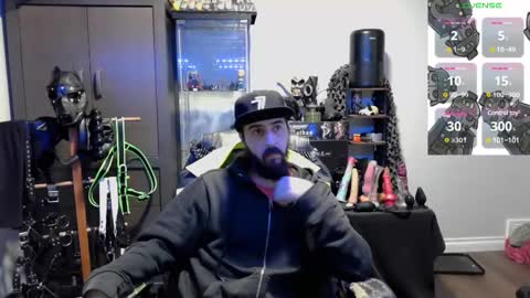 Snapshot of samael069 chatting on December 7, 1:37 am samael069 online show from December 7, 1:37 am