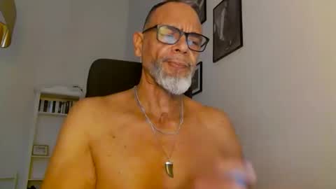 Sam online show from March 20, 4:44 pm