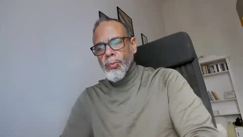 Sam online show from March 17, 4:20 pm