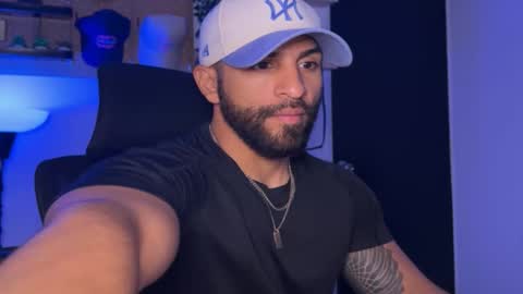 Sam Dornan online show from April 22, 3:02 am