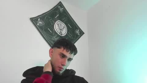 samevansx online show from April 18, 8:42 pm