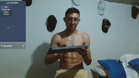 SAM online show from April 3, 1:52 pm