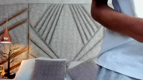 Samfrrost online show from April 7, 12:05 pm