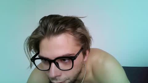 Fansly -       Top4fans   online show from April 28, 5:12 am