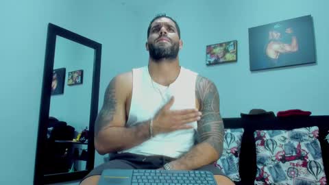 Snapshot of samir_hazard chatting on September 18, 10:45 pm samir_hazard online show from September 18, 10:45 pm