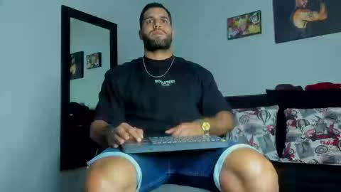 Snapshot of samir_hazard chatting on September 17, 9:16 pm samir_hazard online show from September 17, 9:16 pm
