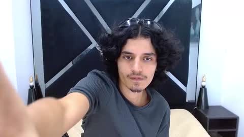 samisaturno online show from March 3, 7:54 pm