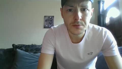 Snapshot of samlatty007 chatting on February 2, 2:24 pm sexy lad looking for fun online show from February 2, 2:24 pm