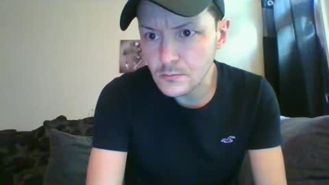 Snapshot of samlatty007 chatting on February 23, 2:21 pm sexy lad looking for fun online show from February 23, 2:21 pm