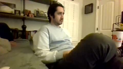 Snapshot of samplenini chatting on January 10, 10:50 am crazy runt online show from January 10, 10:50 am