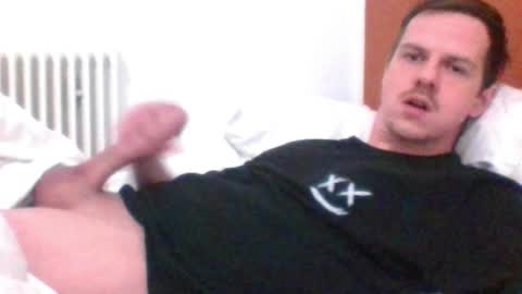 samsemilia69 online show from January 29, 1:37 am