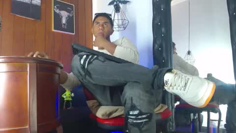 Snapshot of sander_ath chatting on September 26, 6:33 am Sander online show from September 26, 6:33 am