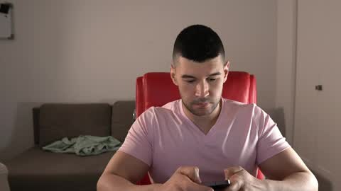 Sandow online show from April 26, 3:20 pm