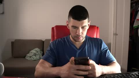 Sandow online show from April 27, 7:19 pm