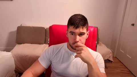 Snapshot of sandow_ chatting on October 11, 11:53 pm Sandow online show from October 11, 11:53 pm