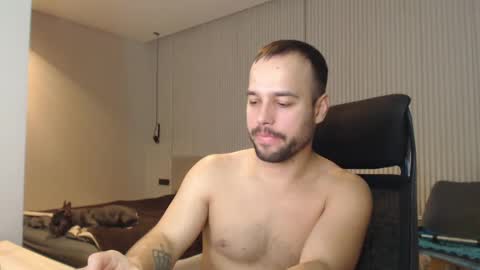 Snapshot of sandro_best chatting on January 26, 10:55 am DeAlex online show from January 26, 10:55 am