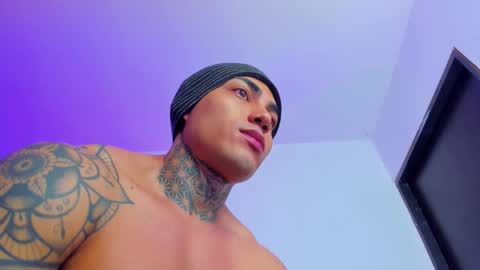 Santi Ferrer online show from October 6, 7:13 am