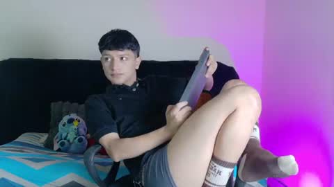 santi online show from June 23, 1:54 am