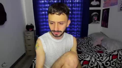 Santi online show from April 14, 7:02 pm