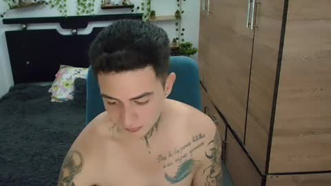 santi_ss online show from May 12, 12:30 am