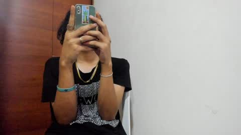 Snapshot of santiagoxxxtreme_ chatting on December 5, 5:18 pm Santiago online show from December 5, 5:18 pm