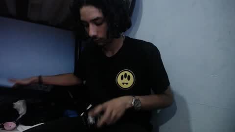 Snapshot of santiagoxxxtreme_ chatting on February 10, 7:36 am Santiago online show from February 10, 7:36 am