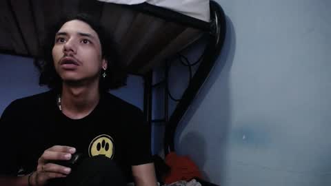 Snapshot of santiagoxxxtreme_ chatting on February 7, 7:07 am Santiago online show from February 7, 7:07 am