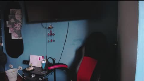 Santii online show from April 4, 7:44 pm