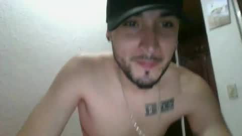 santimole online show from February 9, 10:36 pm