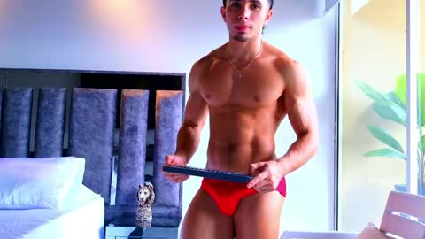 Santiago Seans online show from April 29, 5:30 pm