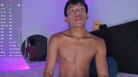 santi online show from March 22, 4:28 am