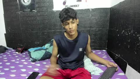 santos online show from May 26, 3:24 am