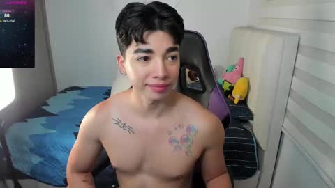 Snapshot of santy7u7 chatting on October 1, 1:15 pm Mr. Santiago online show from October 1, 1:15 pm