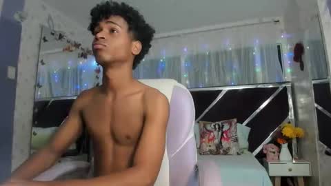 santy online show from March 21, 11:58 am