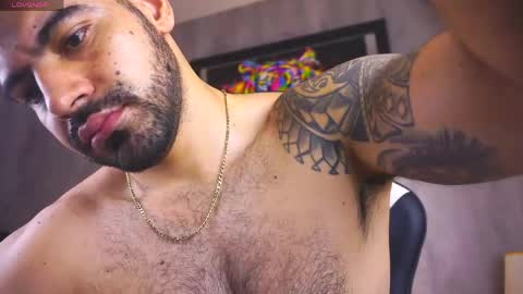 santiago online show from April 22, 9:47 am