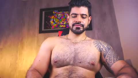 santiago online show from April 24, 12:40 pm