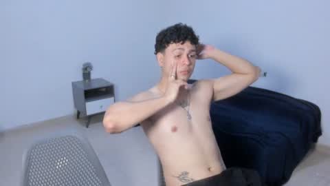 santy_stump online show from June 28, 10:49 pm