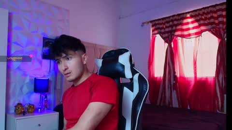 Snapshot of santyago_taylor chatting on January 7, 6:56 pm Santyago online show from January 7, 6:56 pm