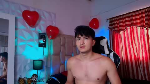 Snapshot of santyago_taylor chatting on February 17, 6:59 pm Santyago online show from February 17, 6:59 pm