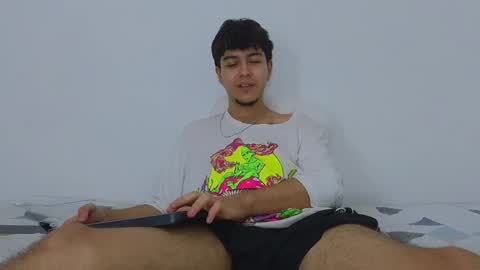 santybig18 online show from February 5, 9:25 am