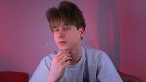 sapph1res online show from March 25, 10:41 am