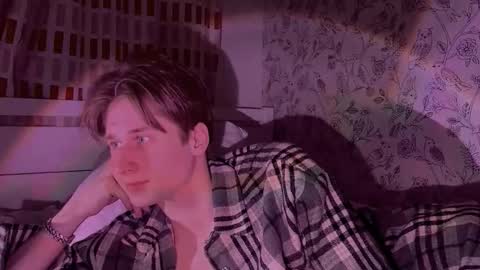 sapph1res online show from March 9, 4:34 pm